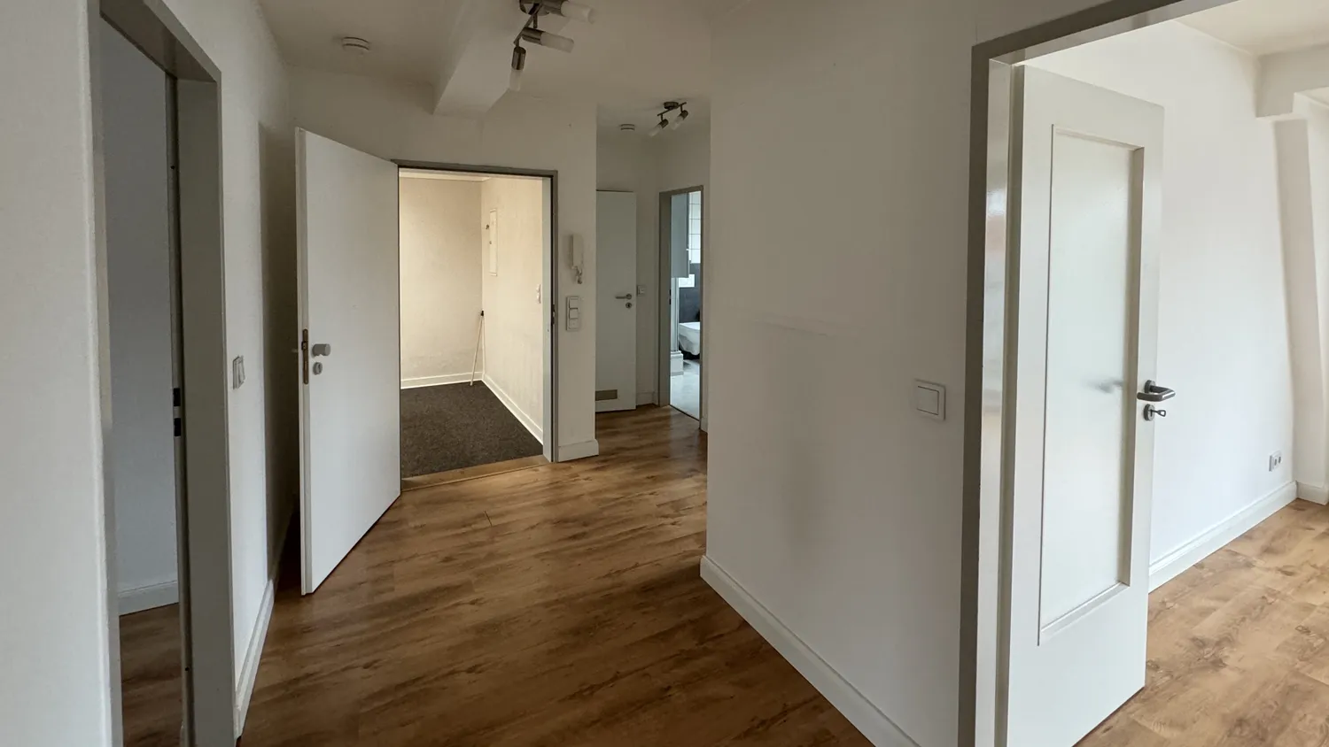 3 Zimmer Wohnung mit 82 m² in Osnabrück – Bild 2