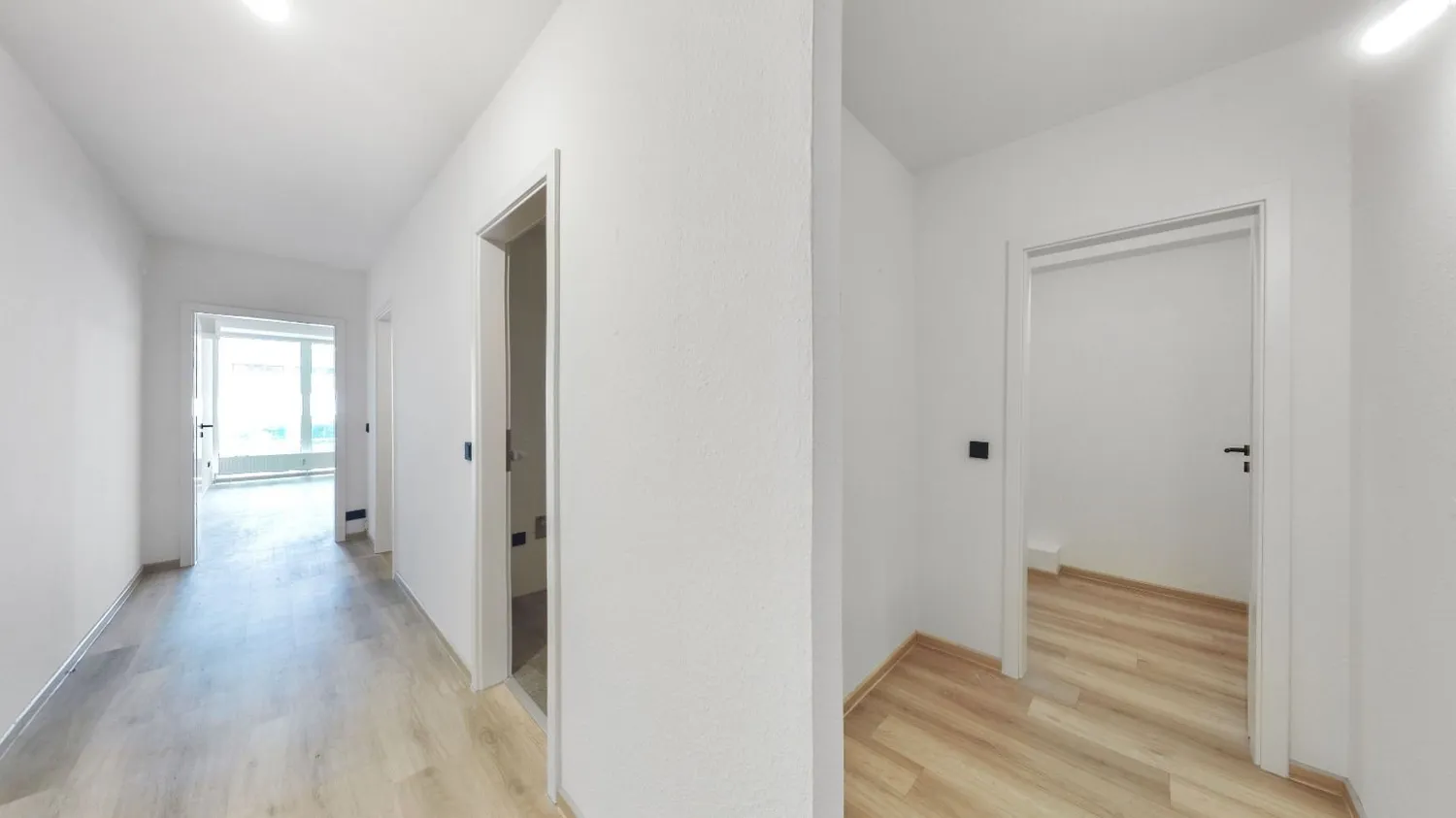 2 Zimmer Wohnung mit 73 m² in Oldenburg – Bild 2