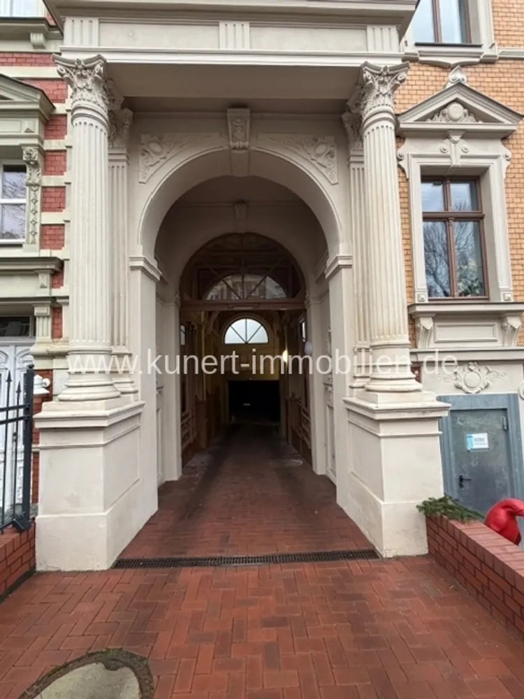 4 Zimmer Wohnung mit 161 m² in Halle (Saale) – Bild 4
