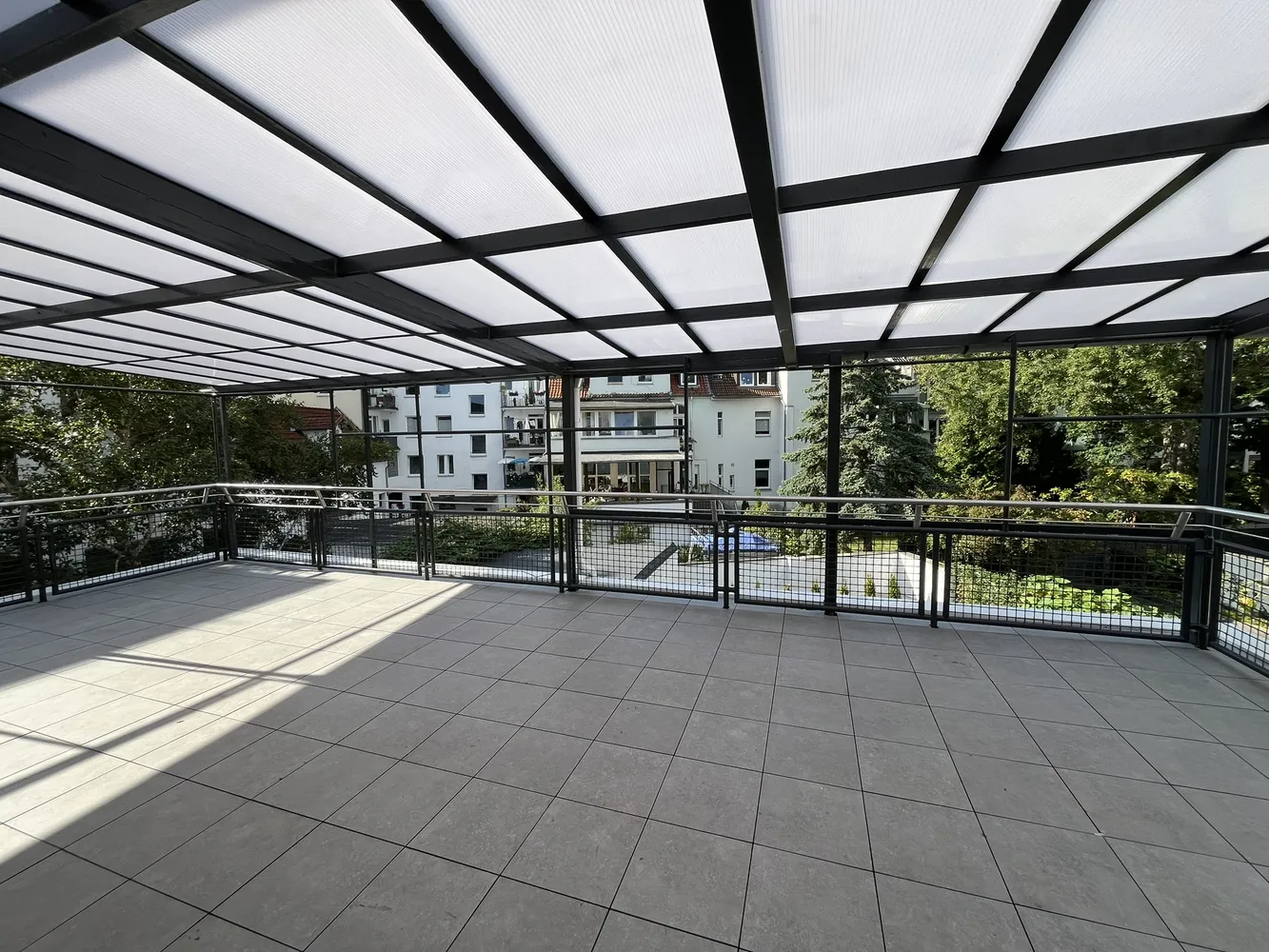 2 Zimmer Wohnung mit 89 m² in Hannover – Bild 2