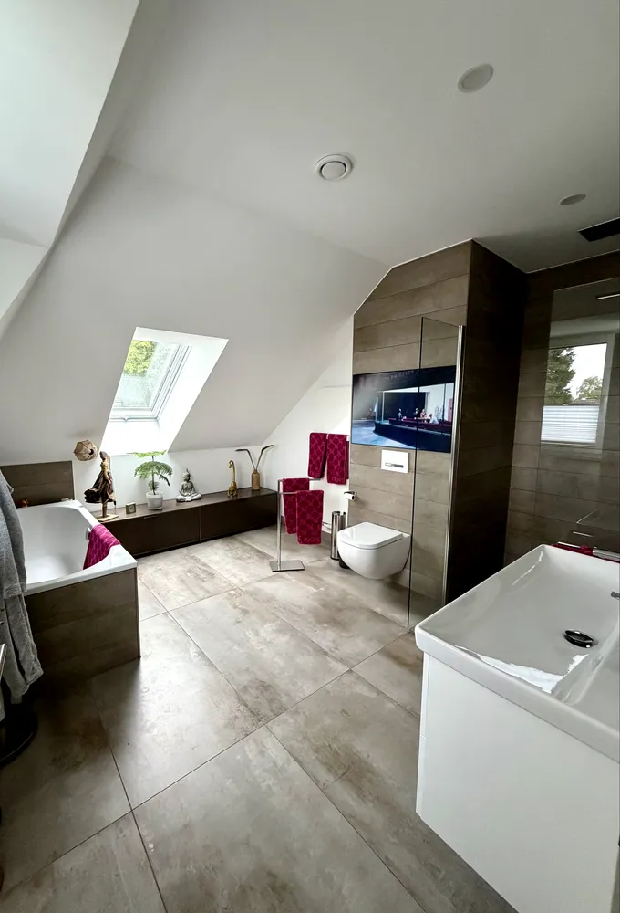 2 Zimmer Wohnung mit 97 m² in Bergisch Gladbach – Bild 7