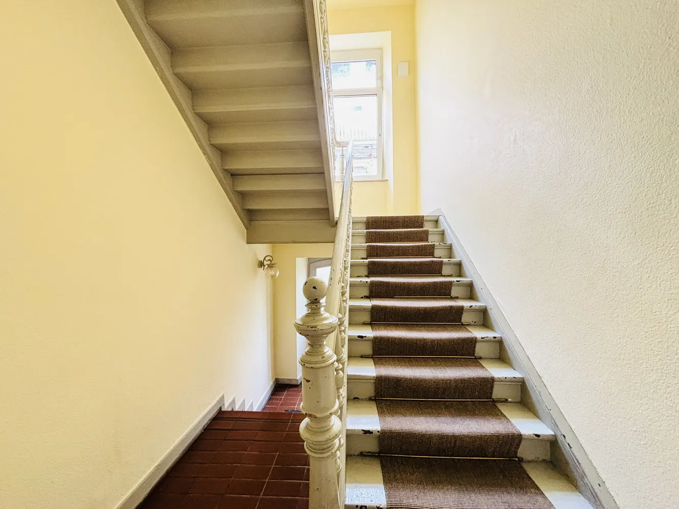 5 Zimmer Wohnung mit 110 m² in Wiesbaden – Bild 8