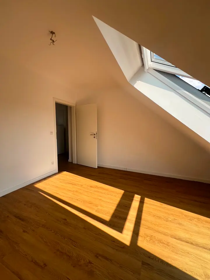 2 Zimmer Wohnung mit 42 m² in Hamburg – Bild 2