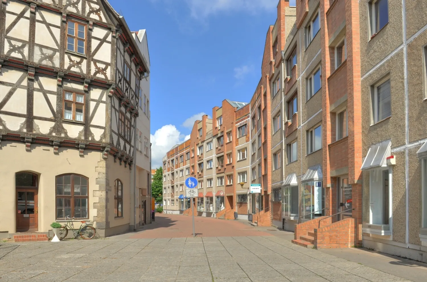 3 Zimmer Wohnung mit 72 m² in Halle (Saale) – Bild 1