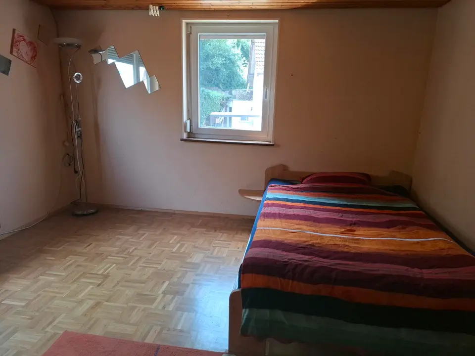 5 Zimmer Wohnung mit 110 m² in Weingarten – Bild 2