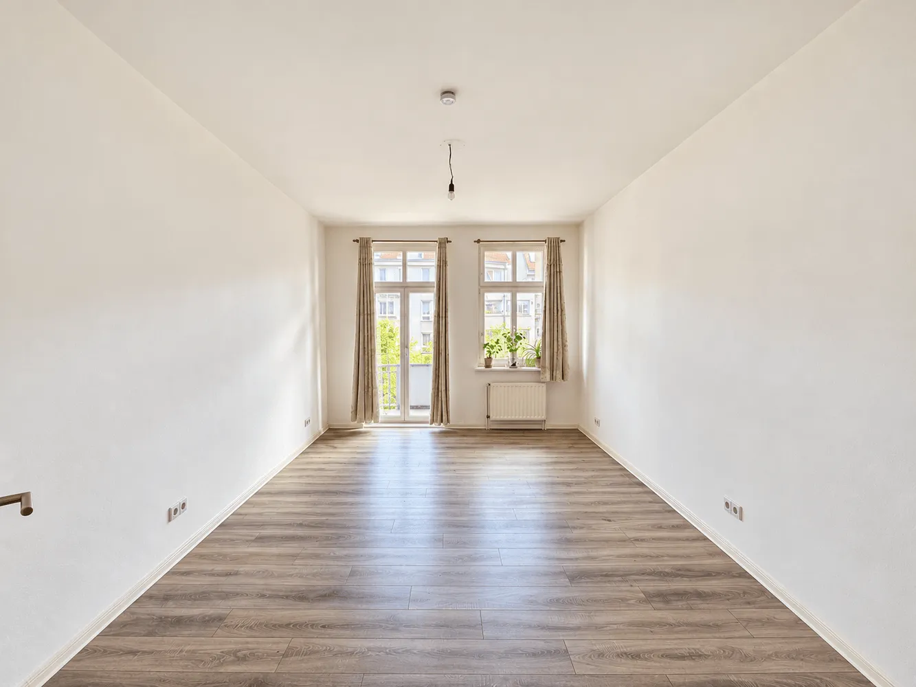 2 room apartment with 66 m² in Berlin – Photo 1