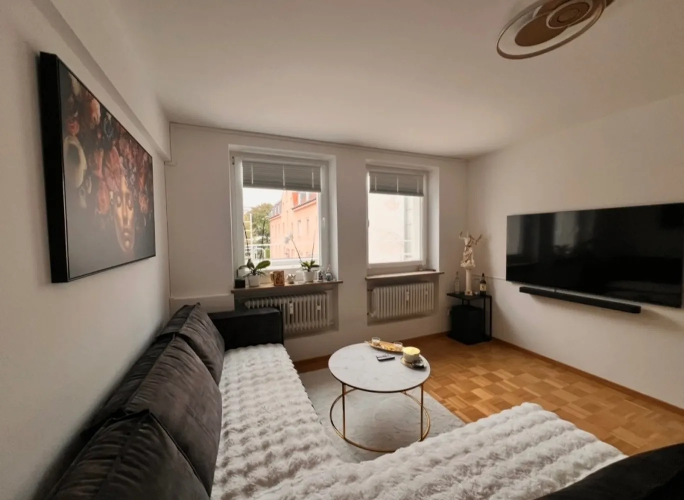 2 Zimmer Wohnung mit 47 m² in München – Bild 1