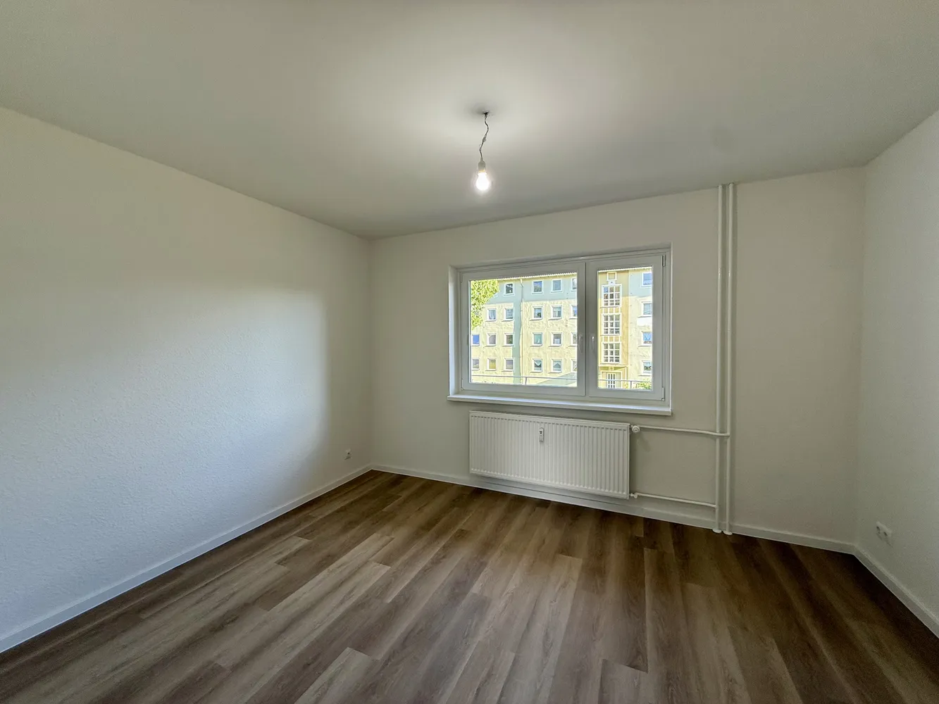 3 Zimmer Wohnung mit 64 m² in Lübeck – Bild 2