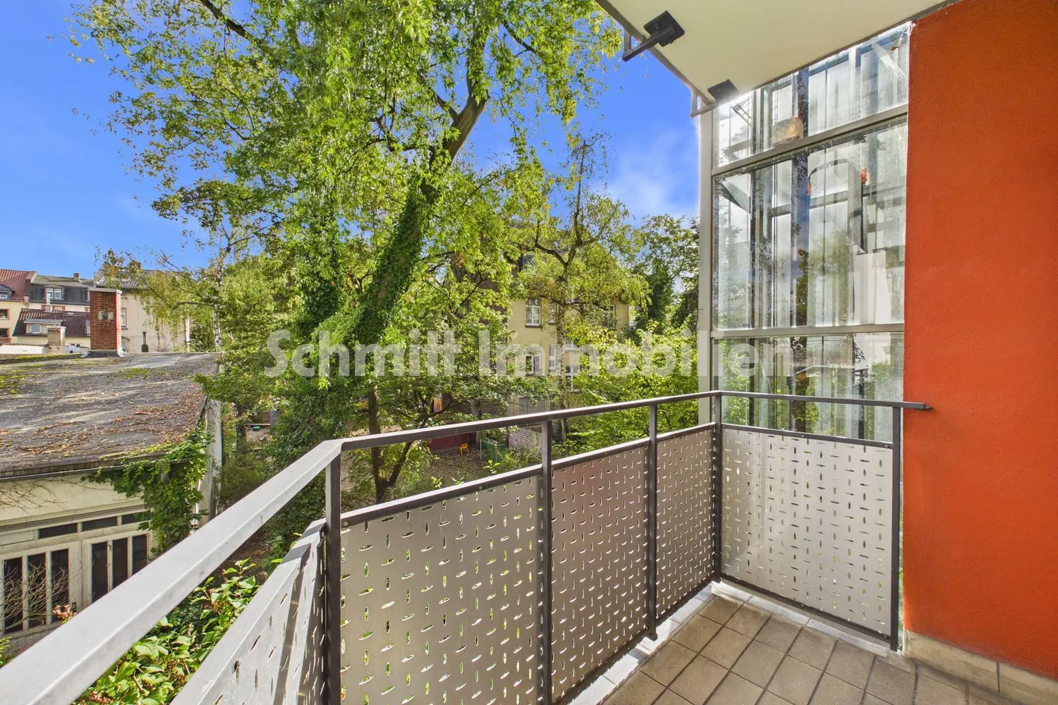 2 room apartment with 57 m² in Frankfurt am Main – Photo 4