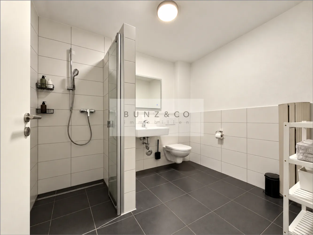 2 Zimmer Wohnung mit 66 m² in München – Bild 5