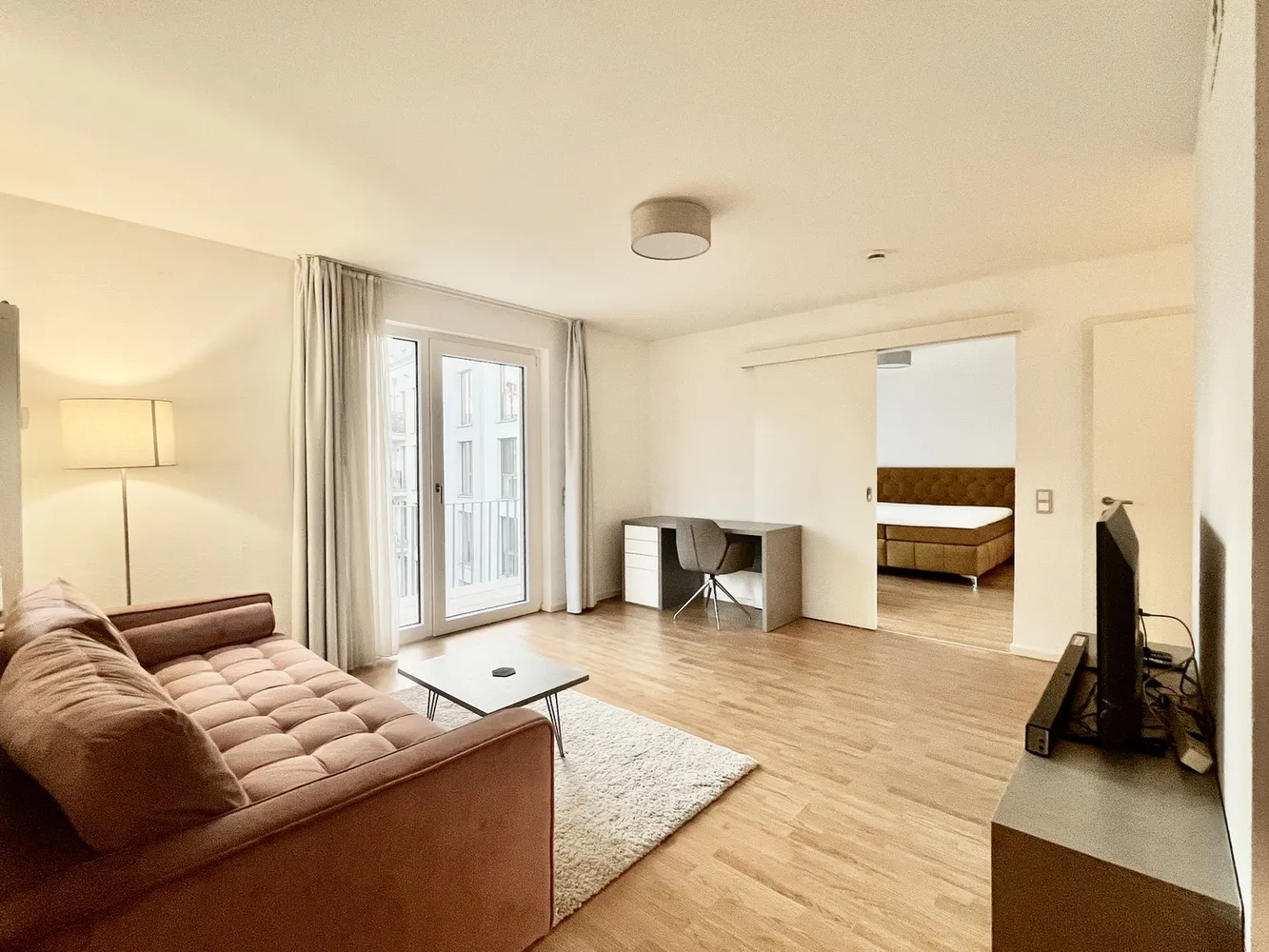 2 room apartment with 63 m² in Berlin – Photo 3