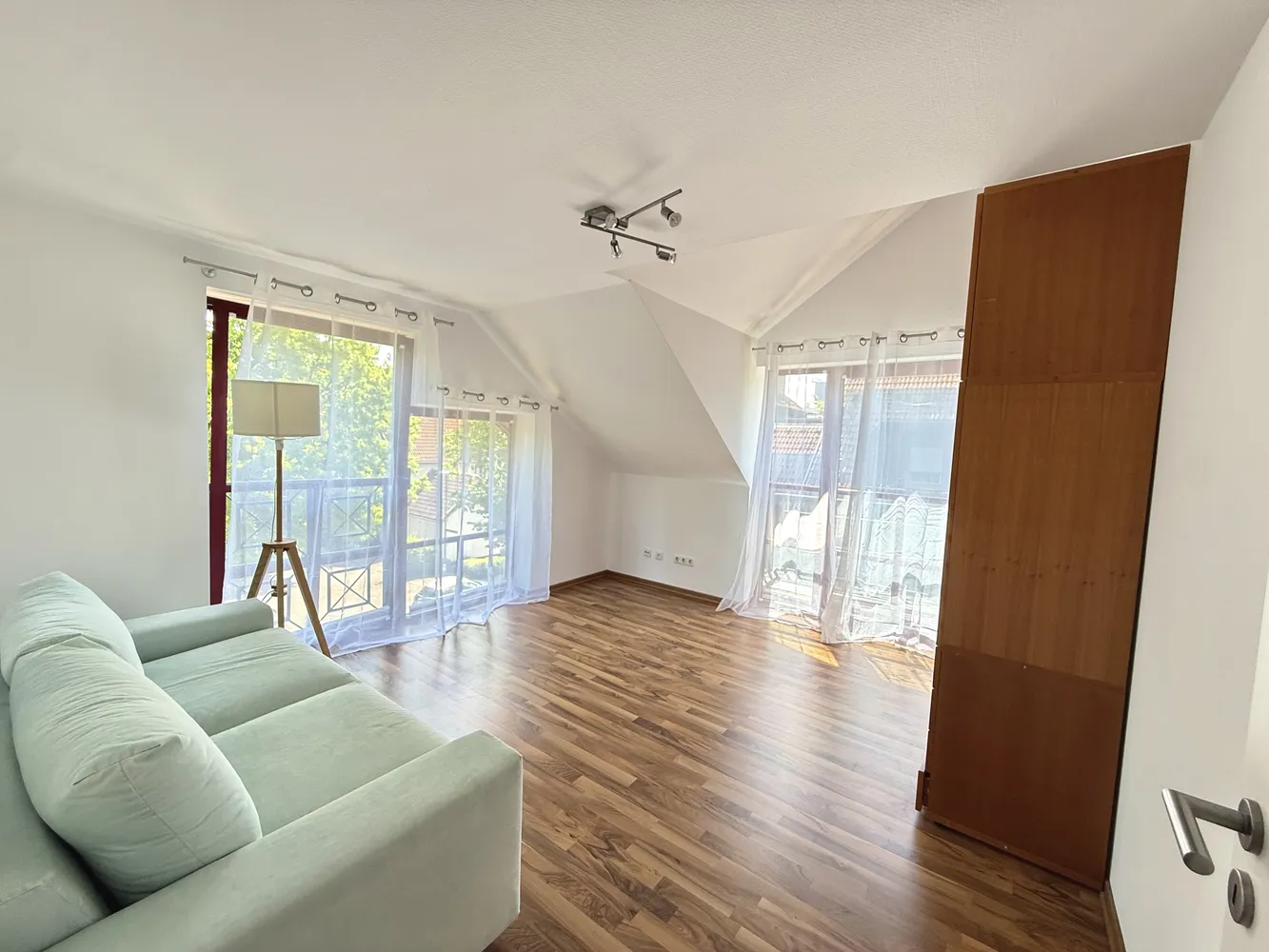 7 Zimmer Wohnung mit 161 m² in Köln – Bild 12