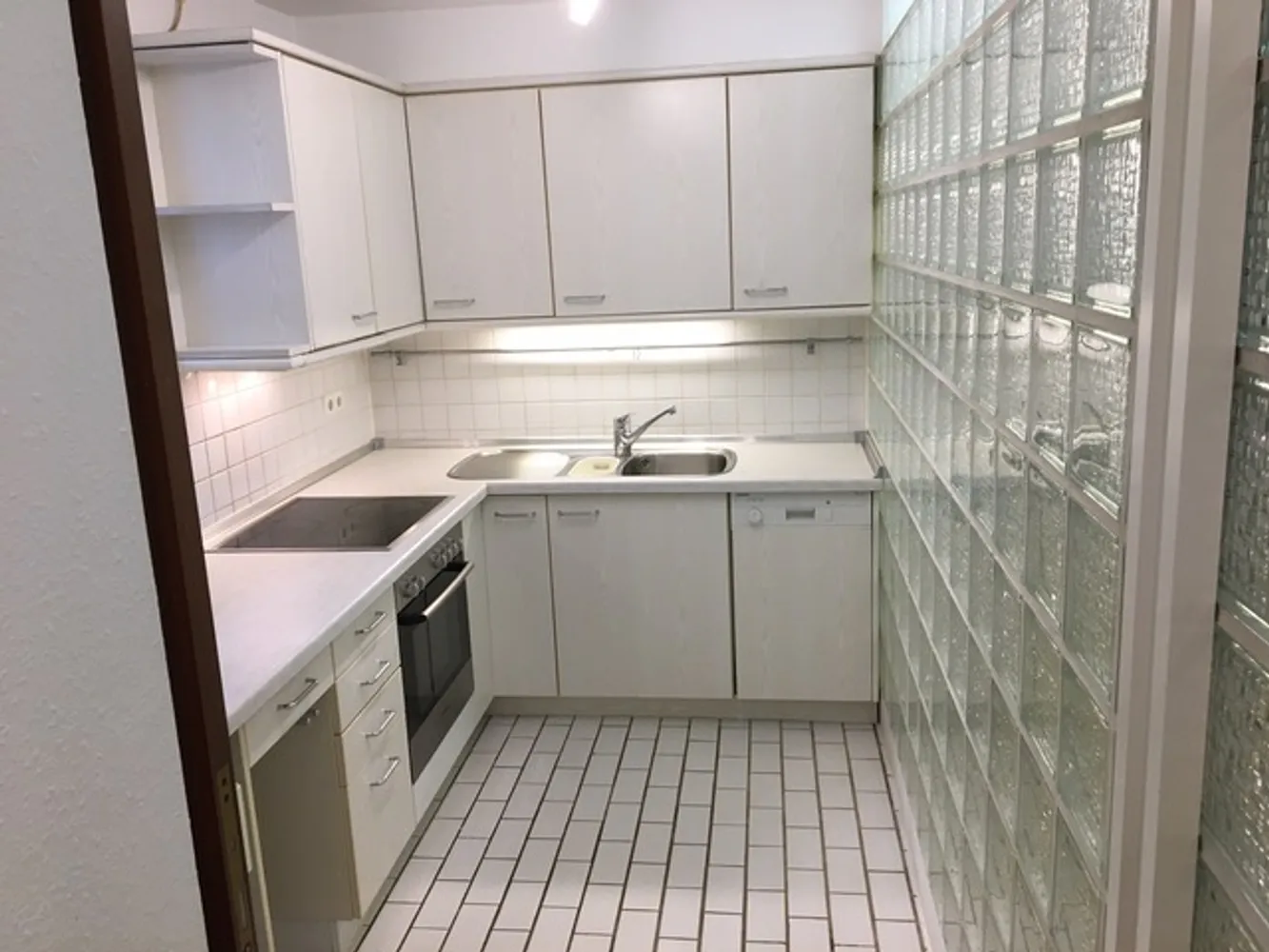 2 Zimmer Wohnung mit 70 m² in Stuttgart – Bild 3