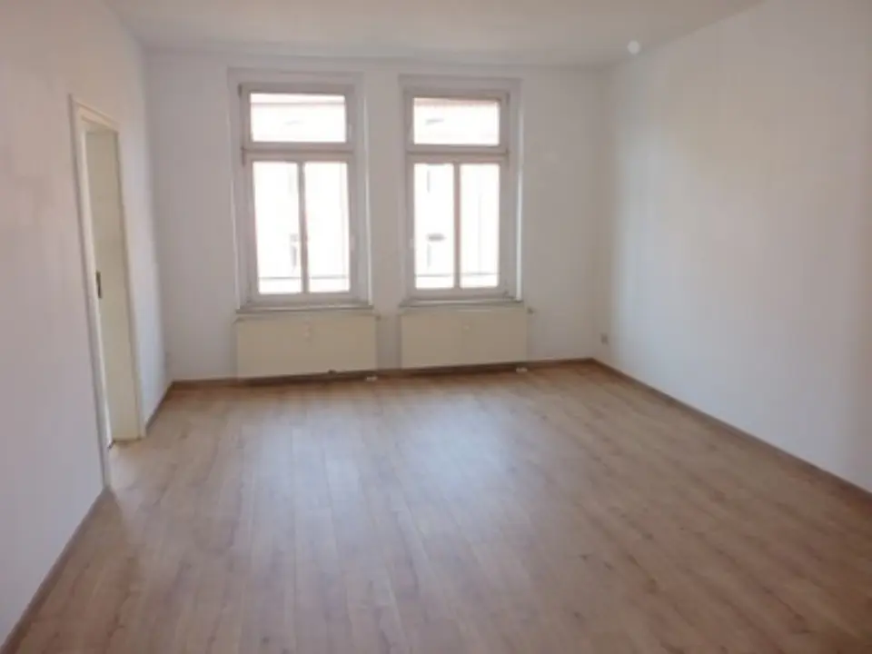 3 Zimmer Wohnung mit 77 m² in Weißenfels – Bild 1