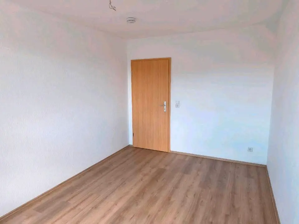 3 Zimmer Wohnung mit 60 m² in Weißenfels – Bild 6
