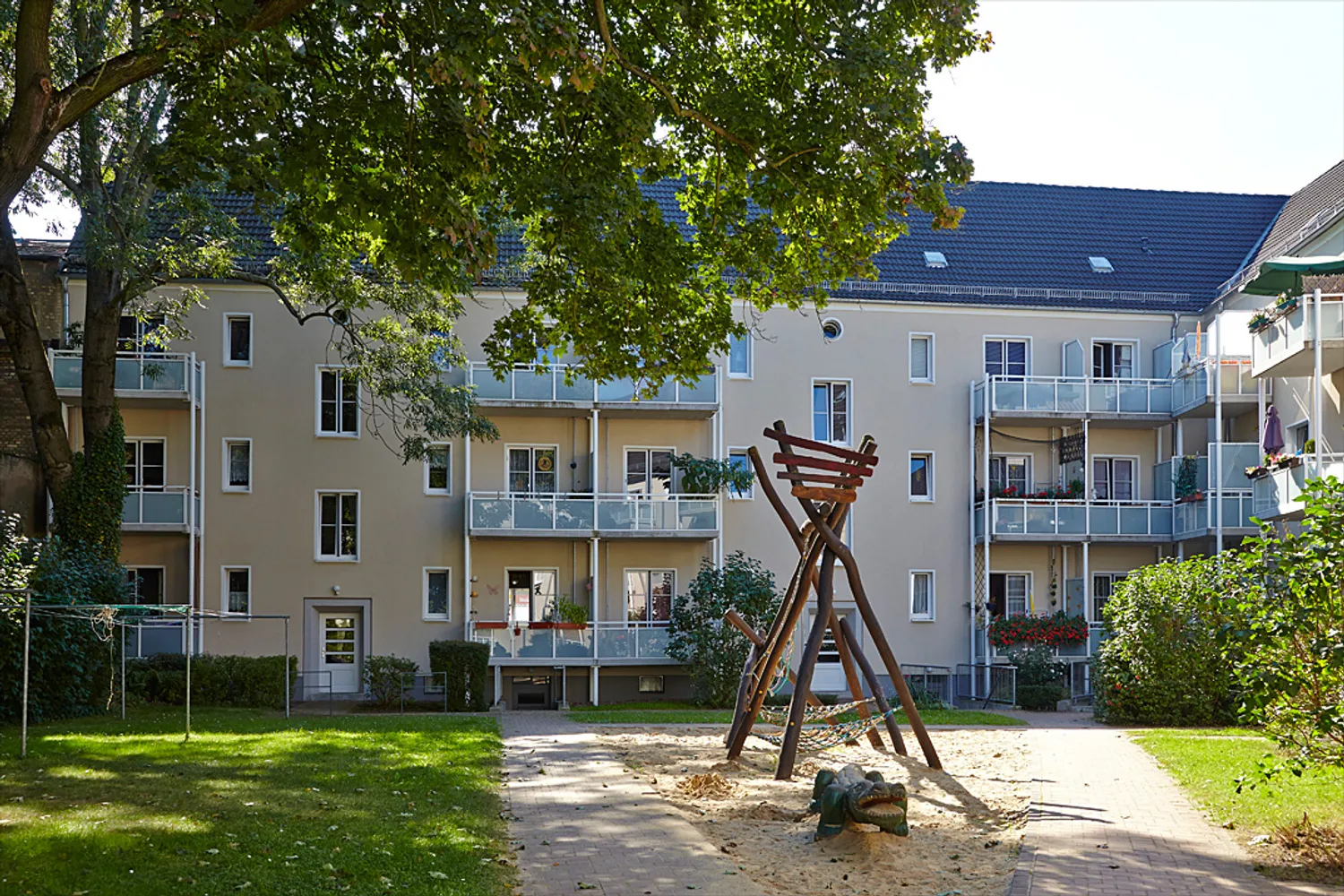 2 Zimmer Wohnung mit 45 m² in Halle (Saale) – Bild 1