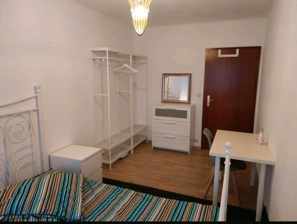 WG-Zimmer mit 70 m² in Stade – Bild 1