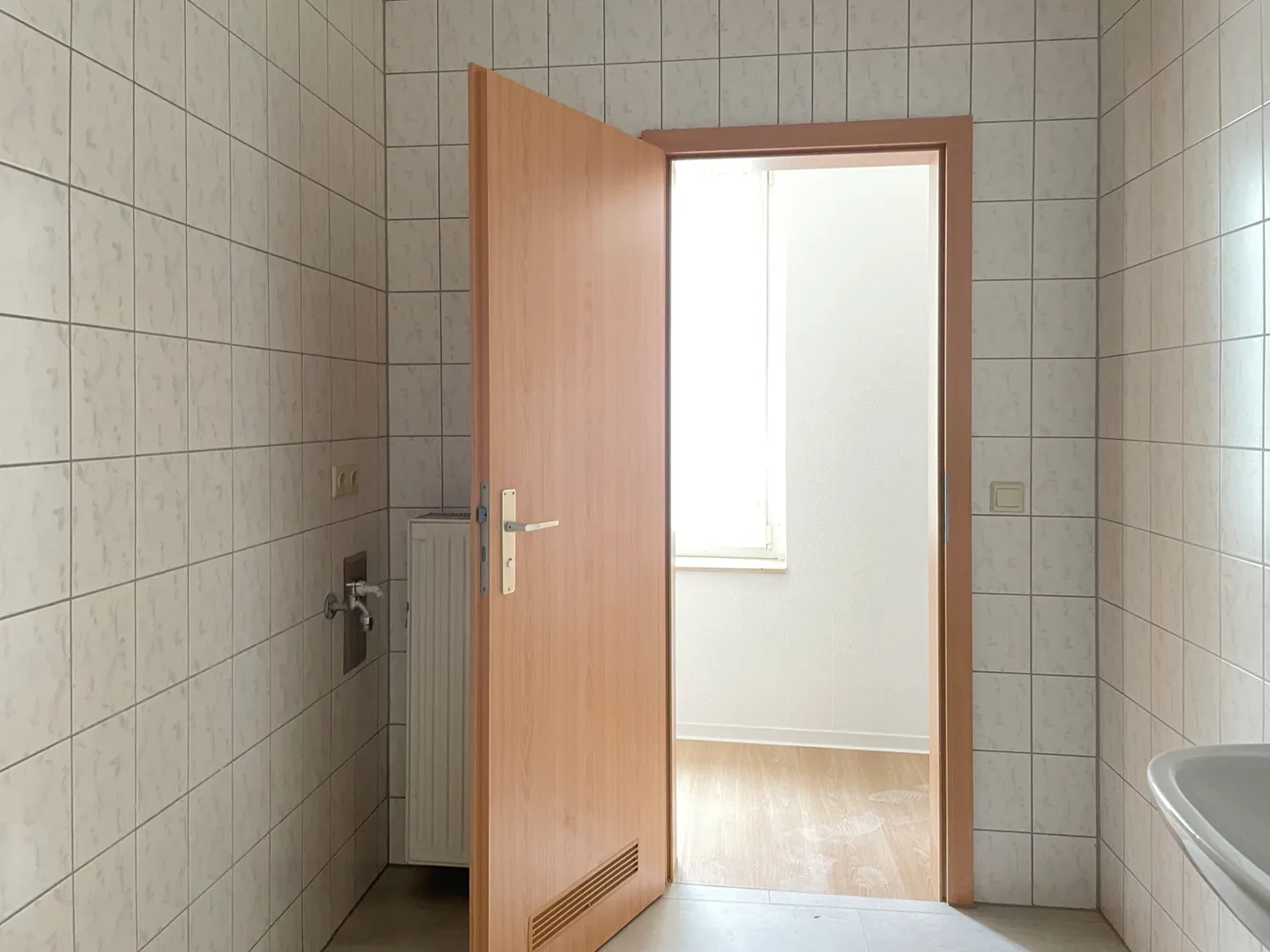 2 Zimmer Wohnung mit 55 m² in Halle (Saale) – Bild 11