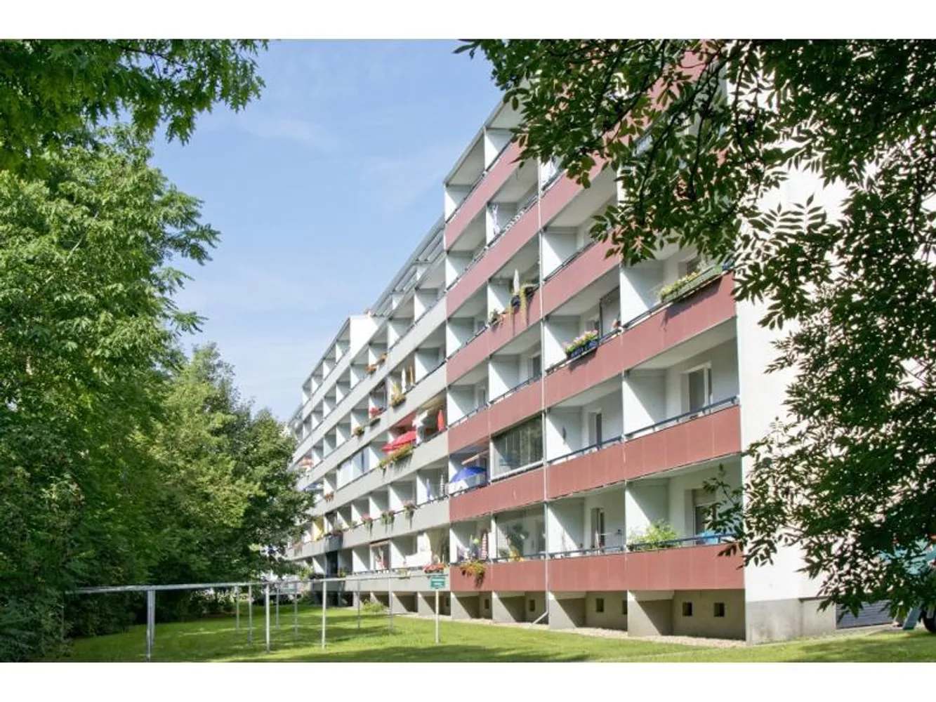 2 Zimmer Wohnung mit 50 m² in Halle (Saale) – Bild 2