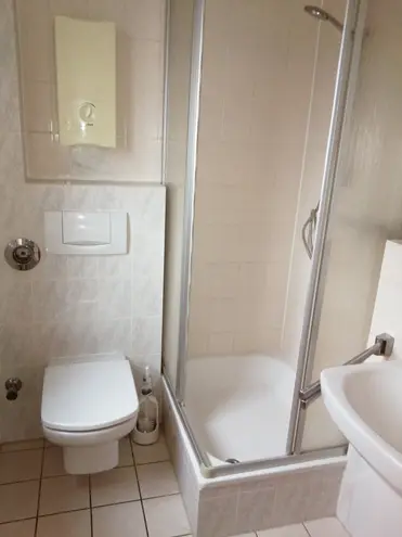 2 Zimmer Wohnung mit 34 m² in Köln – Bild 3