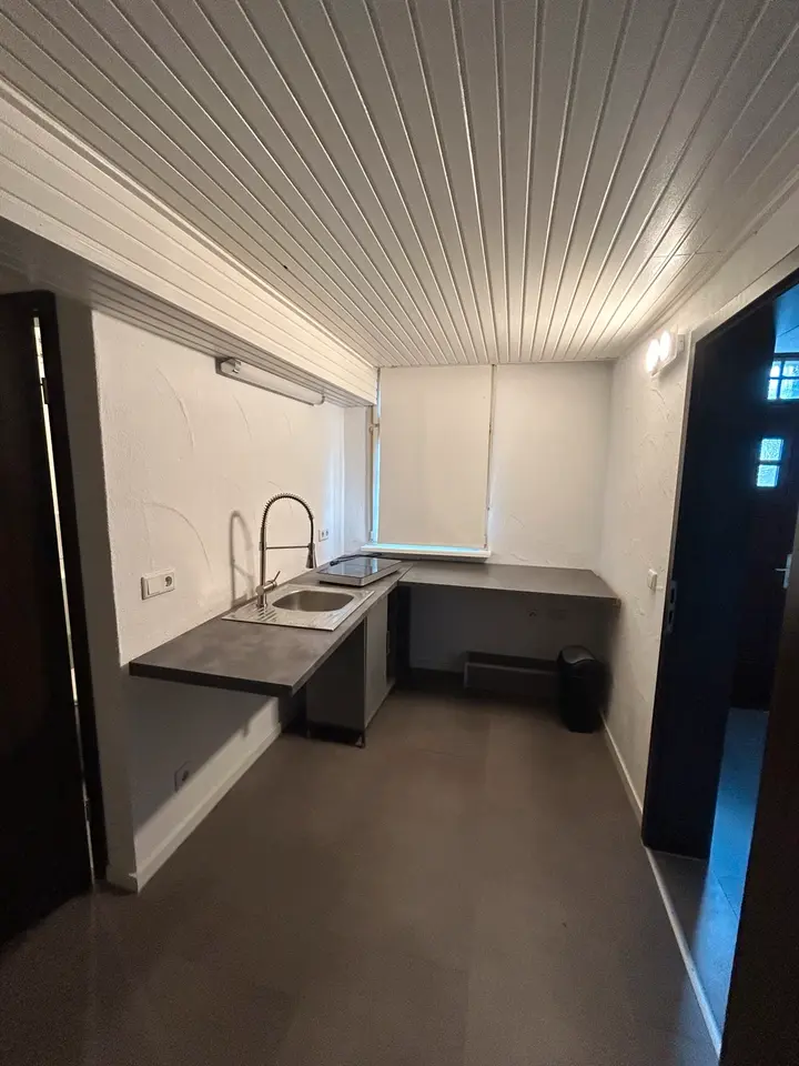 2 Zimmer Wohnung mit 48 m² in Neuss – Bild 2