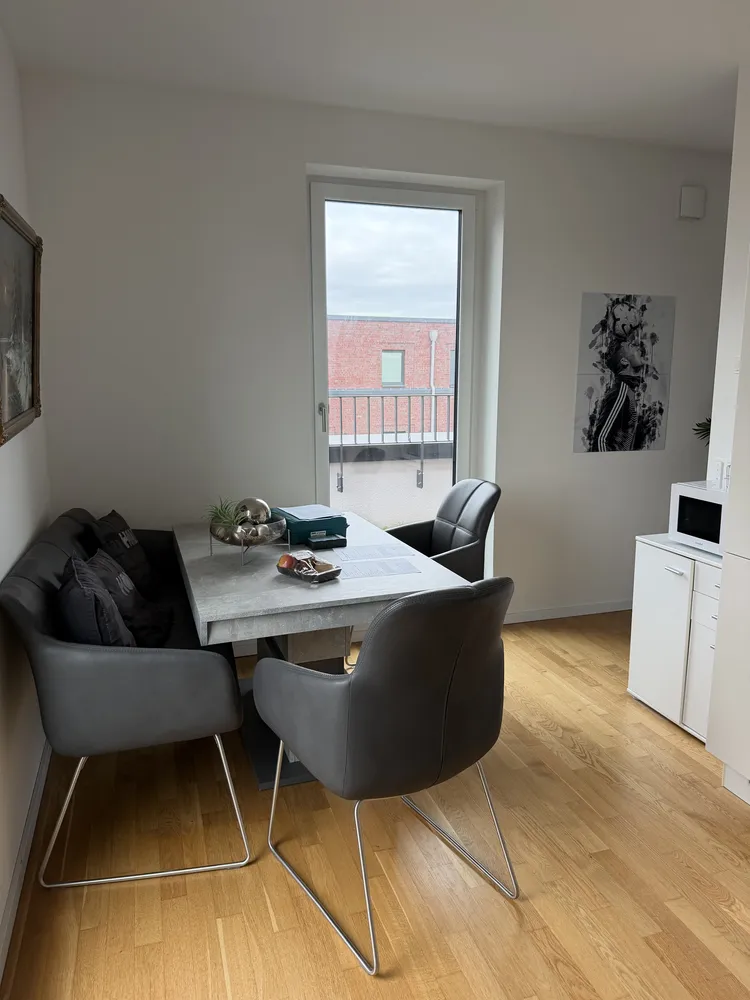2 Zimmer Wohnung mit 75 m² in Hamburg – Bild 11