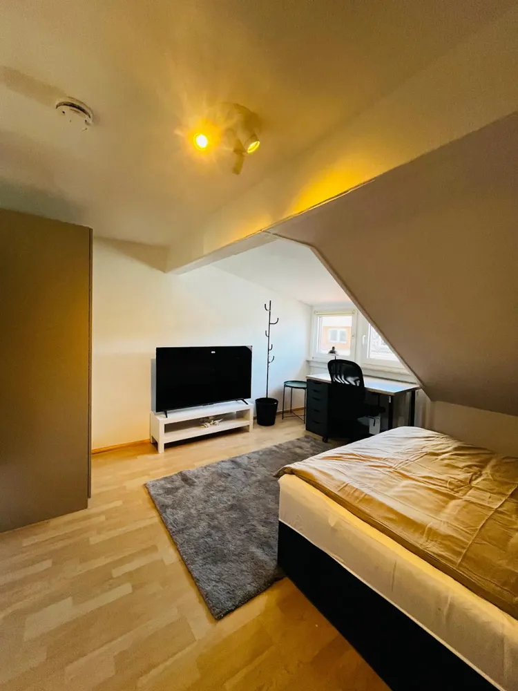 WG-Zimmer mit 20 m² in Frankfurt am Main – Bild 2
