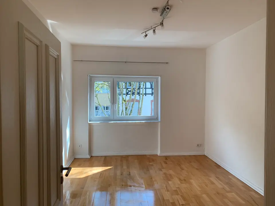 4 Zimmer Wohnung mit 82 m² in Saarbrücken – Bild 10