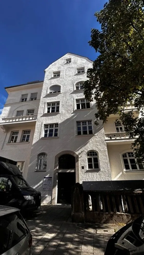 5 room apartment with 155 m² in Munich – Photo 1