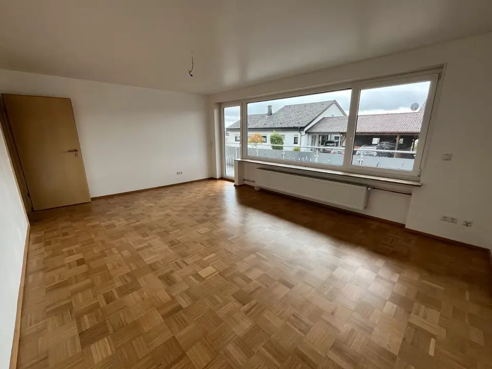 6 Zimmer Wohnung mit 146 m² in Herrenberg – Bild 1