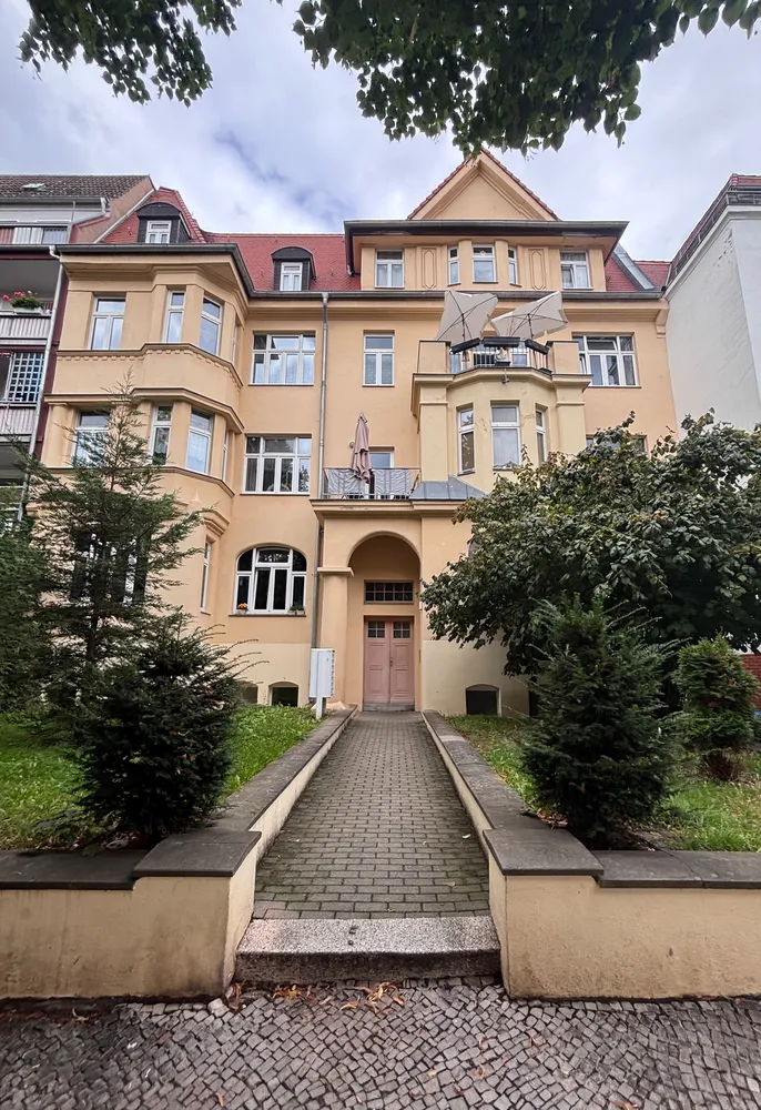2 Zimmer Wohnung mit 38 m² in Halle (Saale) – Bild 1