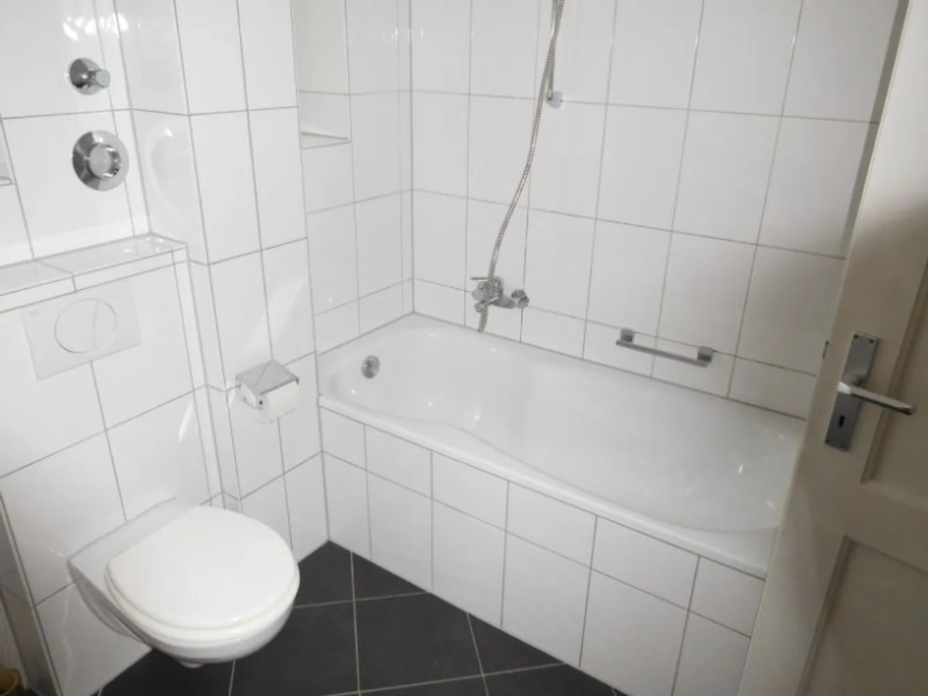 2 room apartment with 59 m² in Essen – Photo 5