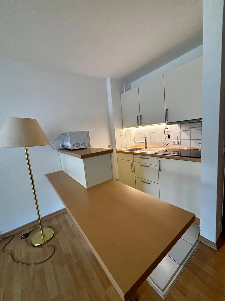 1 Zimmer Wohnung mit 31 m² in Stuttgart – Bild 2