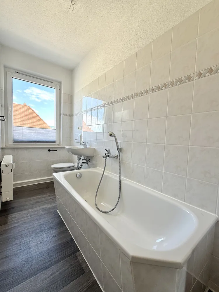 3 Zimmer Wohnung mit 65 m² in Suhl – Bild 9