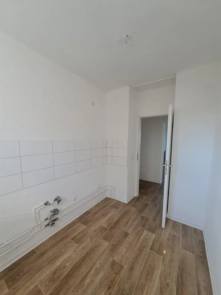 3 Zimmer Wohnung mit 58 m² in Bitterfeld-Wolfen – Bild 7