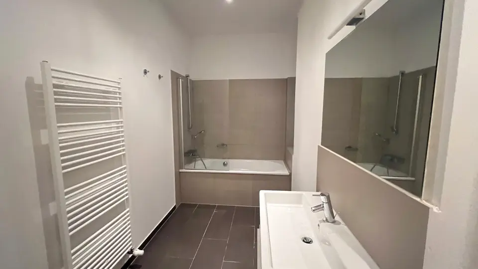 2 Zimmer Wohnung mit 65 m² in Berlin – Bild 8