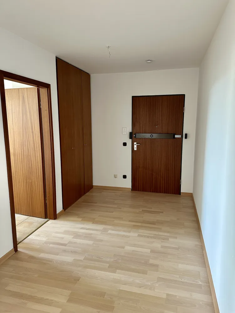 3 Zimmer Wohnung mit 120 m² in München – Bild 6