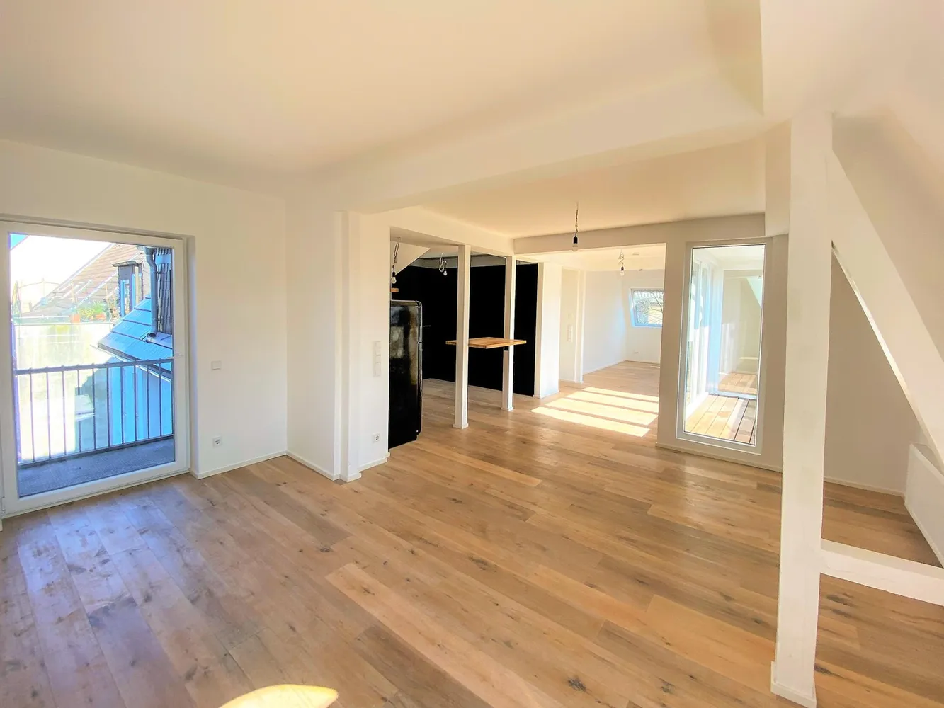 4 Zimmer Wohnung mit 185 m² in Essen – Bild 2