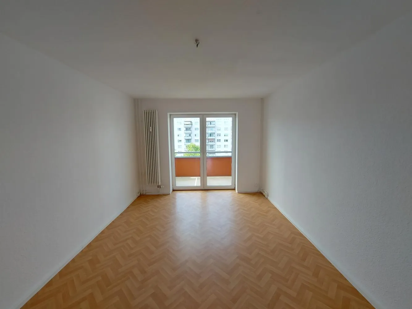2 room apartment with 58 m² in Magdeburg – Photo 3