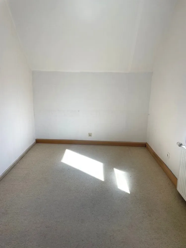 6 Zimmer Wohnung mit 105 m² in Bremerhaven – Bild 11
