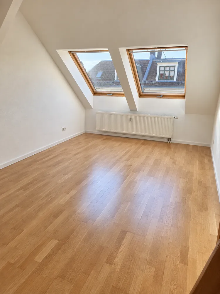4 Zimmer Wohnung mit 180 m² in Leipzig – Bild 6
