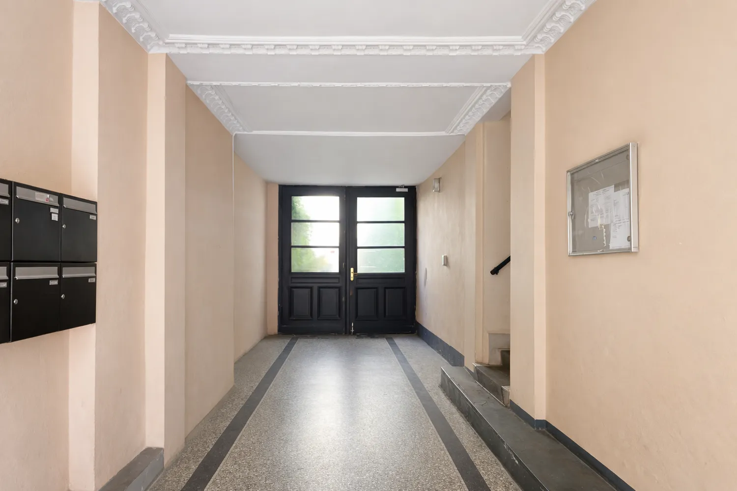 4 Zimmer Wohnung mit 124 m² in Berlin – Bild 3