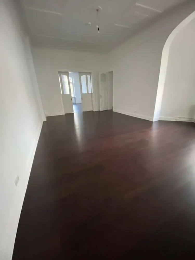 3 Zimmer Wohnung mit 142 m² in Wiesbaden – Bild 1