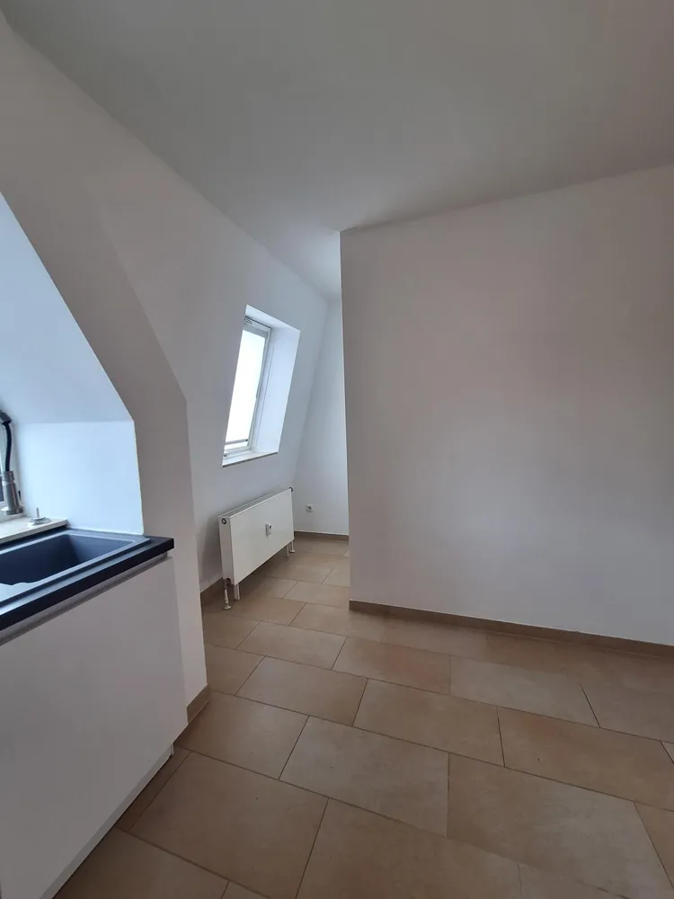 3 Zimmer Wohnung mit 104 m² in Frankfurt am Main – Bild 6