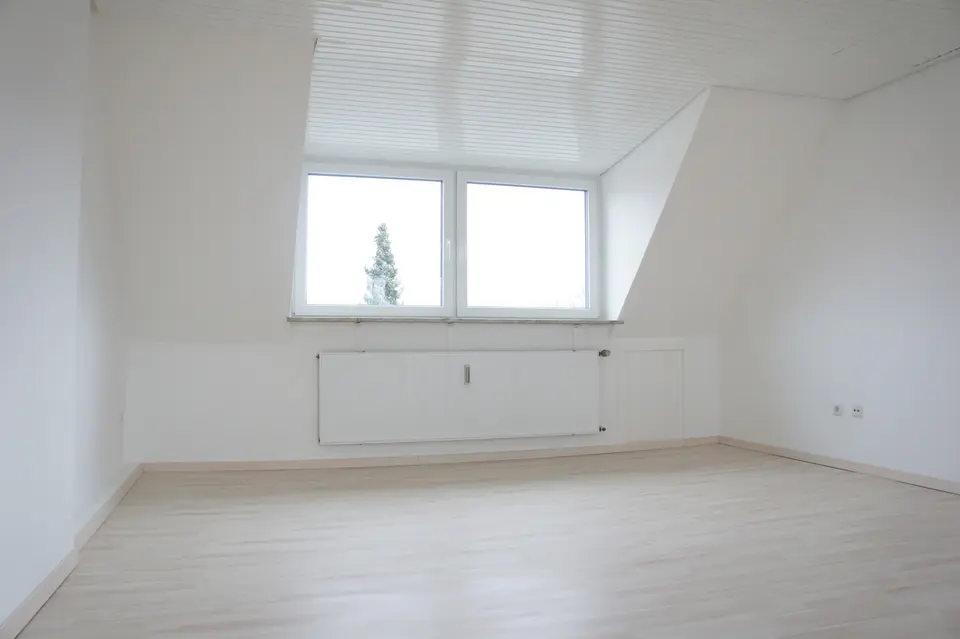 2 Zimmer Wohnung mit 55 m² in Wilhelmshaven – Bild 2