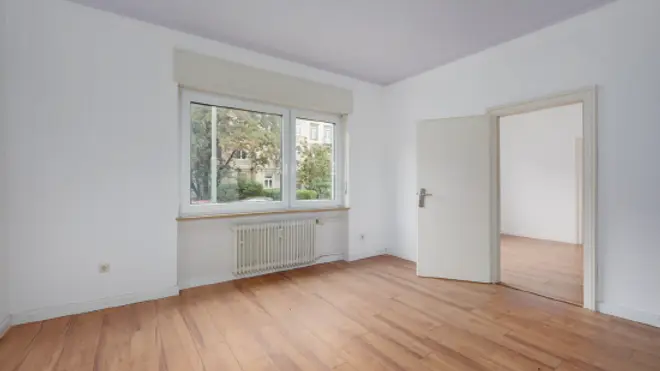 5 Zimmer Wohnung mit 166 m² in Karlsruhe – Bild 3