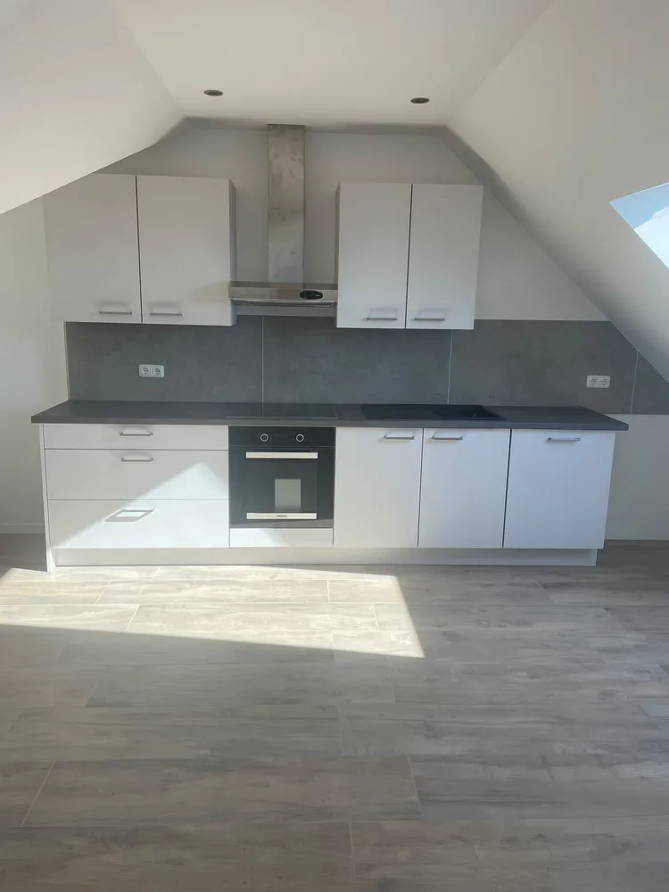 1 Zimmer Wohnung mit 85 m² in Oberhausen – Bild 2