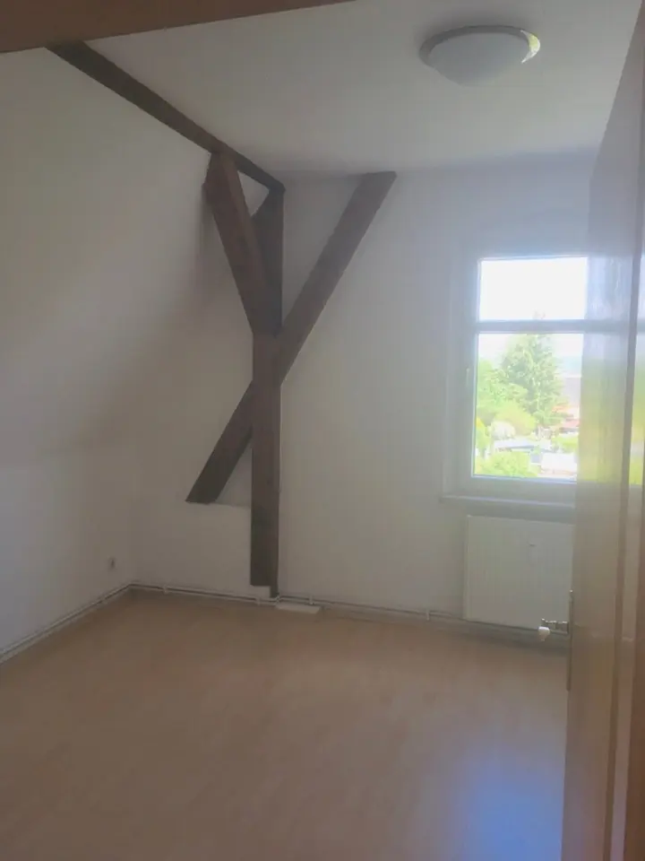 2 Zimmer Wohnung mit 45 m² in Zwickau – Bild 2