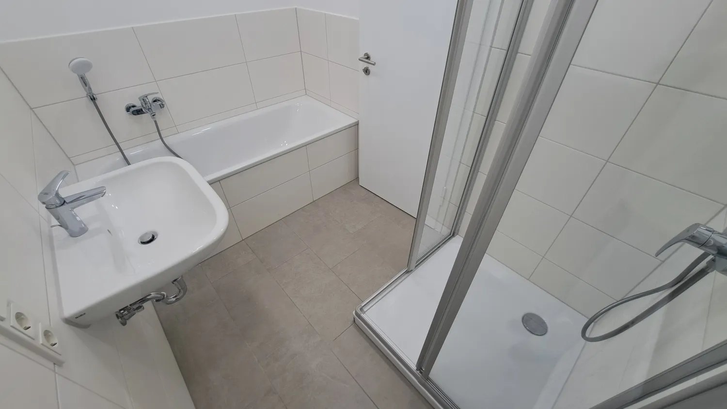 5 room apartment with 125 m² in Troisdorf – Photo 6