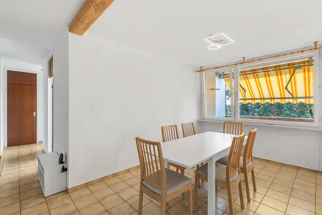 5 Zimmer Wohnung mit 120 m² in Regensburg – Bild 2